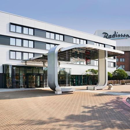 Radisson Hotel And Conference Centre London Heathrow Hillingdon Exterior foto